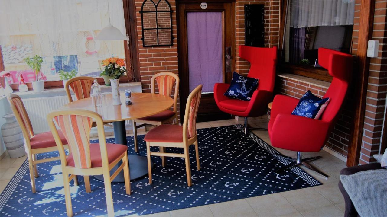 Hus Finkwarder Apartment Busum Exterior photo